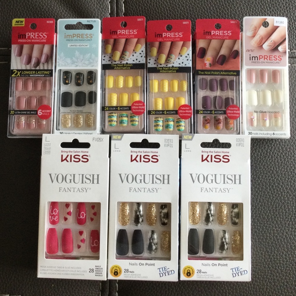 NEW Kiss Nails - (9 sets)